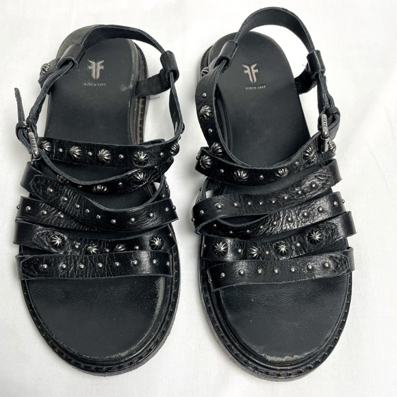 Frye Andora Concho Black Studded Strappy Sandal Size 6.5 - Picture 2 of 6